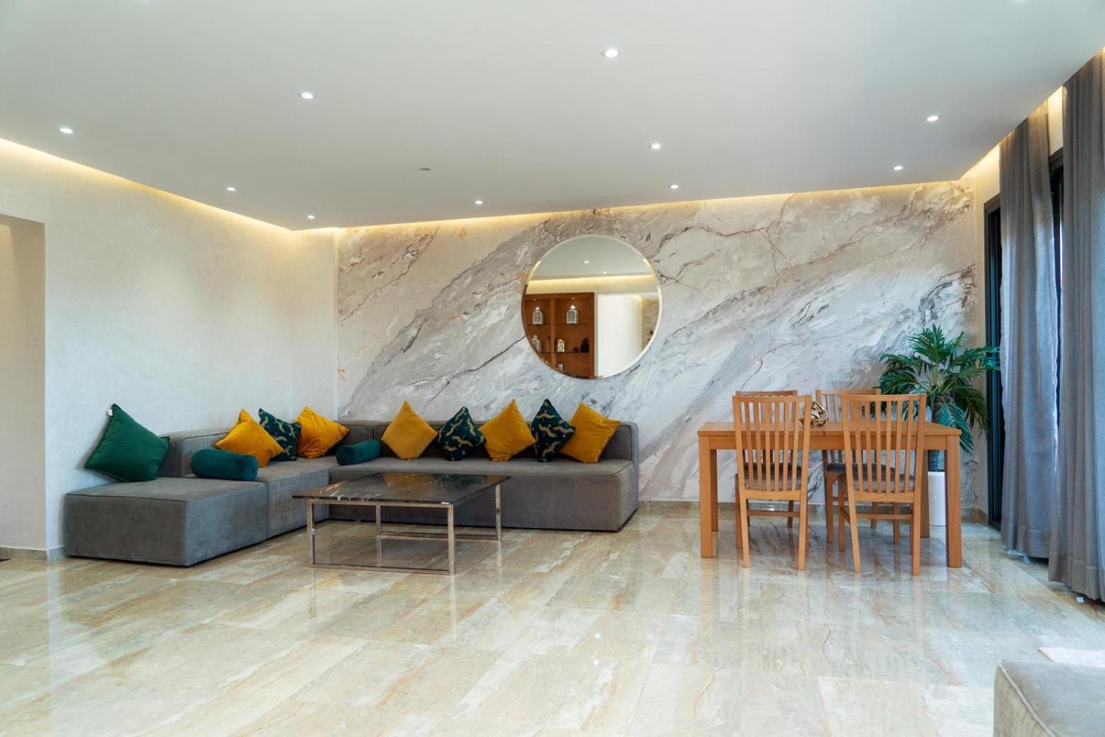 Appartement Luxury 3 Bedroom Panoramic Views In Hotspot With Fibre Optic Wifi And Netflix *