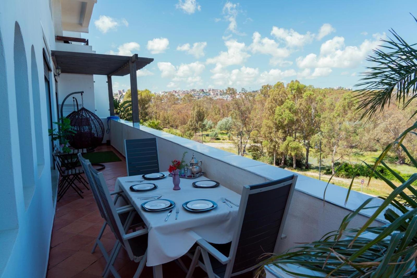 Luxury 3 Bedroom Panoramic Views In Hotspot With Fibre Optic Wifi And Netflix Appartement
